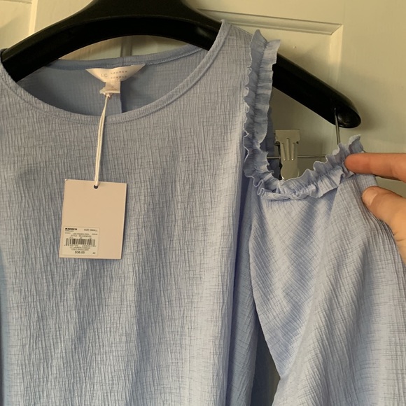 NWT Lauren Conrad Blue Open Shoulder Top size Small - Picture 4 of 5